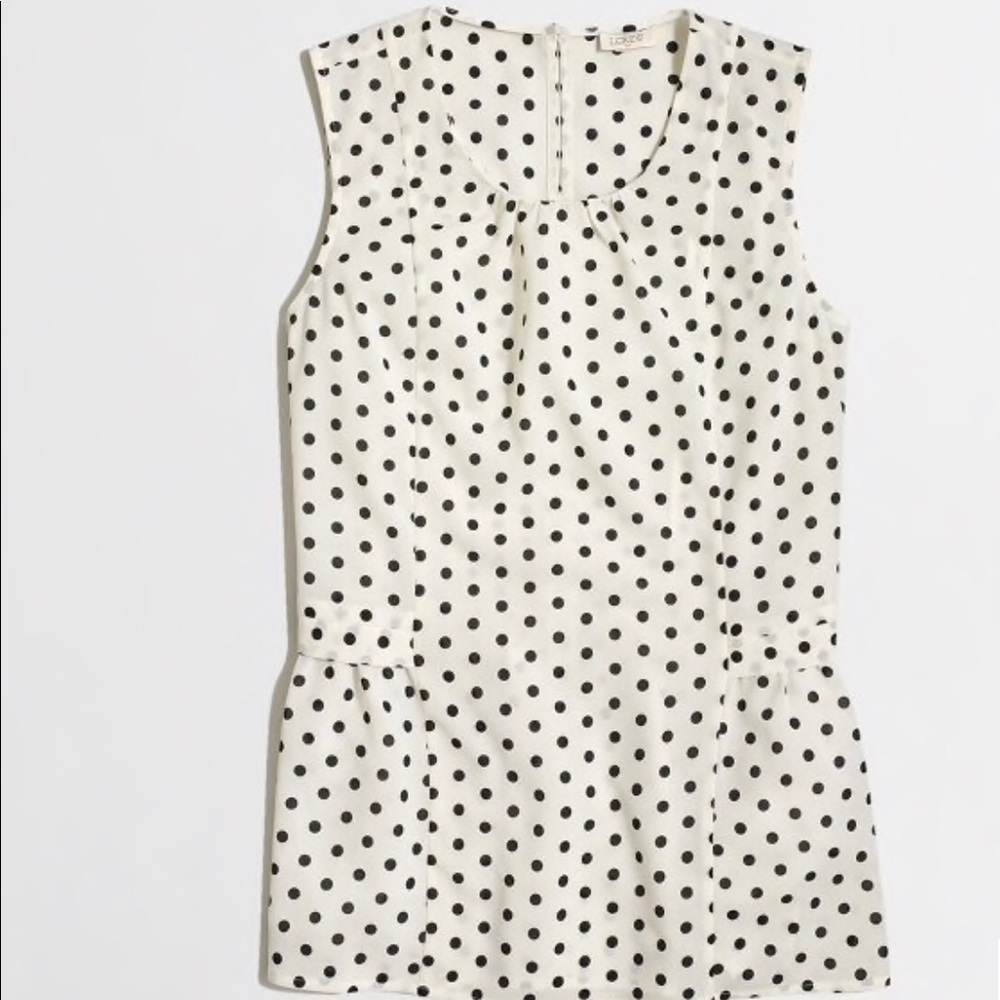 Polka Dot Sleeveless Shirt